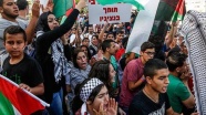 Filistinliler İsrail'in 48 kişiyi öldürdüğü '1 kuruşluk' katliamı andı