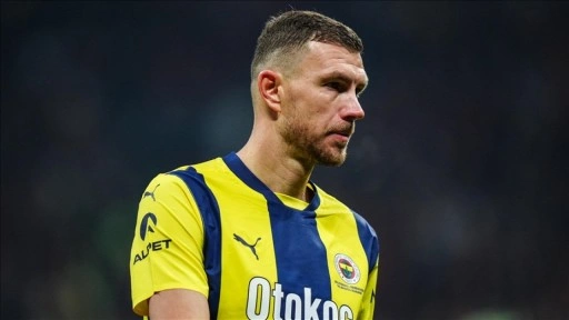 Fiorentina, Edin Dzeko'yu kadrosuna dahil etti