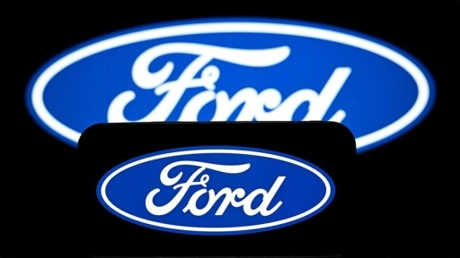 Ford, tarife belirsizliği dolayısıyla mali tahminlerini askıya aldı