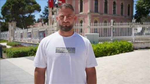 Formunun zirvesindeki başpehlivan Nedim Gürel, Kırkpınar'da altın kemeri hedefliyor