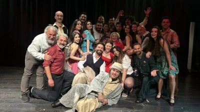 'Fosforlu Cevriye' m&uuml;zikali sahnelere geri d&ouml;n&uuml;yor