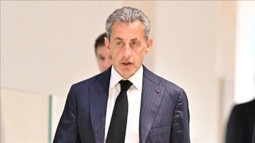 Fransa’da eski Cumhurbaşkanı Sarkozy'nin yolsuzlukla yargılandığı davada karar bugün açıklanaca