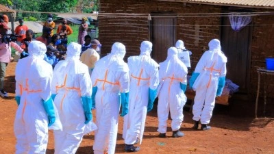 Fransa'daki G7 Zirvesi'nde kanser, ebola salgını ve ortaklıklara ilişkin bildiriler kabul