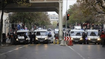 Fransa'da hakim, avukat ve katipler "iş yoğunluğu" nedeniyle greve gitti