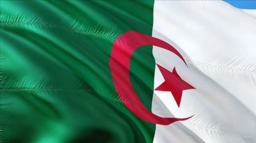 Fransa’dan Cezayir’e sömürge dönemi arşivlerinin teslimatının hızlandırılması taahhüdü