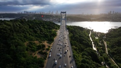 FSM K&ouml;pr&uuml;s&uuml;'nden 38 yılda ge&ccedil;en ara&ccedil; sayısı 2,3 milyara yaklaştı