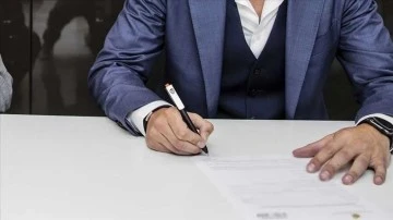 Futbolda heyecan dorukta! İşte son dakika transfer haberleri