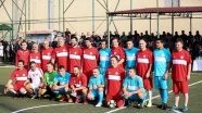 'Futbolun Efsaneleri' hükümlü ve tutuklularla maç yaptı
