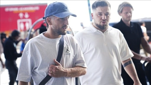 Galatasaray'dan ayrılan Dries Mertens, ülkesine döndü