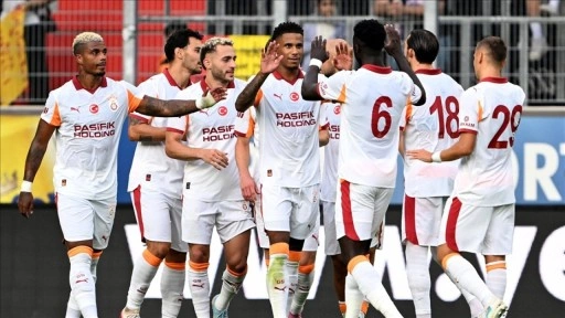 Galatasaray hazırlık maçında Cagliari'yi 3-1 mağlup etti