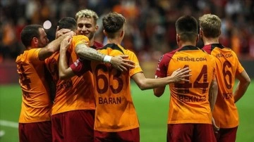 Galatasaray, hazırlık maçında İstanbulspor'u 2 golle geçti