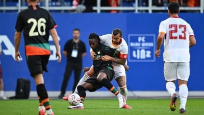 Galatasaray hazırlık ma&ccedil;ında Venezia'ya yenildi