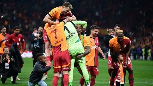 Galatasaray kadro istikrarıyla şampiyonluğa yürüyor