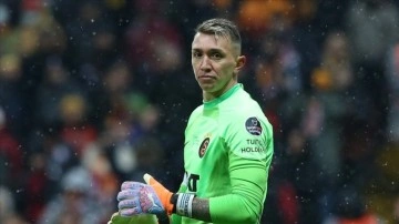 Galatasaray Kaptanı Muslera: Tüm maçları kazanıp şampiyonluk yolunda ilerleme hedefimiz var