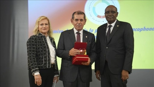 Galatasaray Kulübü Başkanı Dursun Özbek'e "2025 Yılının Frankofon Kişiliği Ödülü" ver