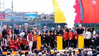 Galatasaray Kul&uuml;b&uuml;n&uuml;n hayata ge&ccedil;ireceği Aslantepe Vadisi projesinin temeli atıldı
