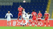 Galatasaray kupada ilk yenilgisini Tuzlaspor'dan aldı
