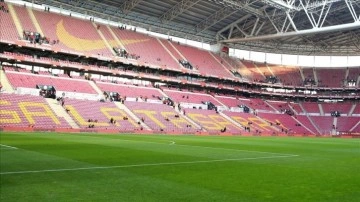 Galatasaray, Pulgar'ı resmen açıkladı