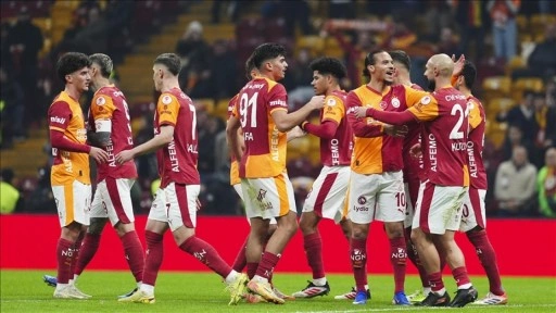 Galatasaray sahasında RAMS Başakşehir'i mağlup etti
