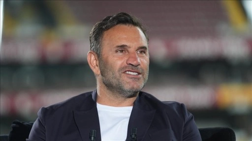 Galatasaray Teknik Direktörü Buruk AA'nın konuğu oldu