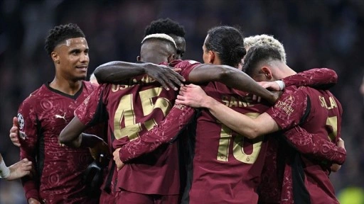 Galatasaray, UEFA Şampiyonlar Ligi'nde Ajax'ı 3-0 yendi