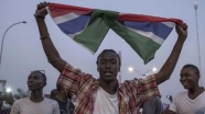 Gambiya'da Jammeh süre uzatımı istedi