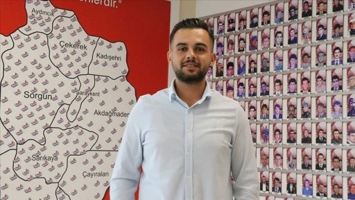 Gazi uzman çavuş, şehit yakınları ve gaziler için mesaisini sürdürüyor