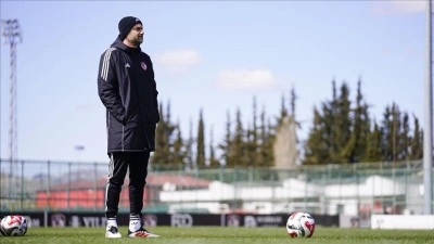 Gaziantep FK, Burak Yılmaz y&ouml;netimindeki "ilk d&ouml;nemini" arıyor