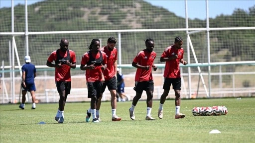 Gaziantep FK, mücadele gücü ve seyir zevki yüksek futbol hedefliyor