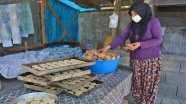 Gaziantep’in geleneksel tadı kömbe damakları tatlandırıyor