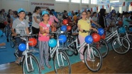 Gaziantep'te 3 bin 500 öğrenciye bisiklet hediye edildi