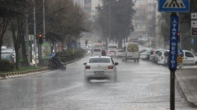 Gaziantep ve Şanlıurfa'da sağanak etkili oluyor