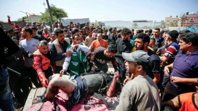 Gazze'de 37 hasta ve yaralı İsrail kısıtlamaları altındaki Refah Sınır Kapısı'ndan tahliye edildi
