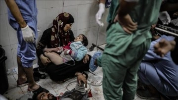 Gazze Sağlık Bakanlığı: Kuşatma altındaki Nasır ve Emel hastanelerinde felaket yaşanıyor