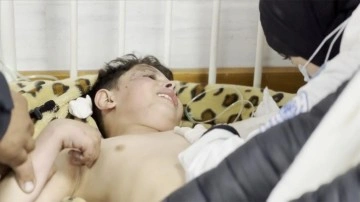 Gazze'de yarasına dikiş atılan çocuk: Benim suçum ne, İsraillilere ben ne yaptım!