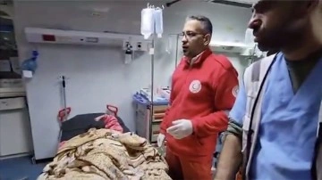 Gazze’deki Emel Hastanesi'nin cerrahi bölümünün çalışmaları oksijen yetersizliği nedeniyle durd