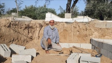 Gazze'deki mezarlık görevlisi Sadi Bereke: Gördüğüm çocuk cesetleri nedeniyle uyuyamıyorum