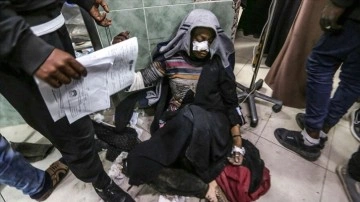 Gazze'deki Sağlık Bakanlığı: İsrail Han Yunus'taki iki hastanenin çevresini hedef alıyor