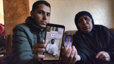 Gazzeli anne "İsrail'de satılığa &ccedil;ıkarılan" 1,5 yıldır kayıp oğlunun bulunmasını istiyor