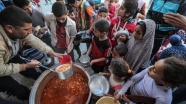 Gazzeli yoksullar iftarını &#039;Ramazan Tekkesi&#039;yle açıyor