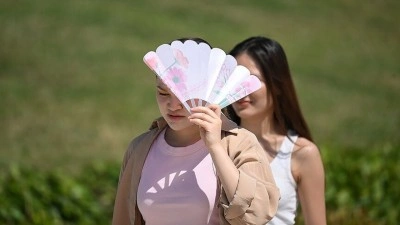 Ge&ccedil;en ay son 56 yılın en sıcak 11. haziran ayı olarak kayıtlara ge&ccedil;ti