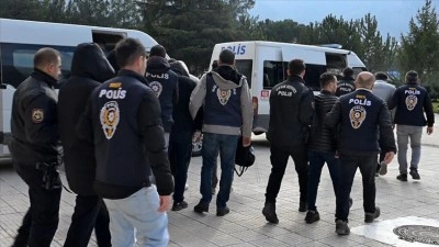 Ge&ccedil;en ay uyuşturucu, yasa dışı bahis ve sanal kumara y&ouml;nelik 787 operasyon d&uuml;zenlendi