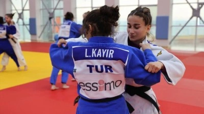 Gen&ccedil; judocu bir ayda 3 Avrupa kupasında birinci oldu