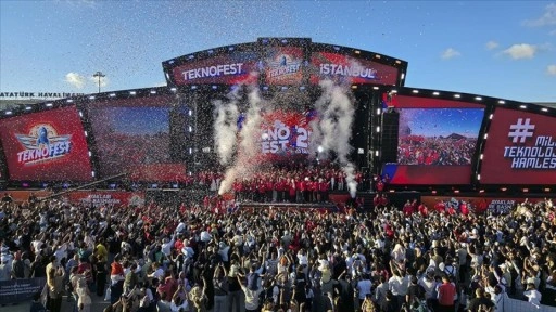 Gençlik merkezleri takımlarından TEKNOFEST 2025'te önemli başarılar