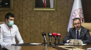 Gençlik ve Spor Bakanı Kasapoğlu, milli yüzücü Emre Sakçı'yı kabul etti