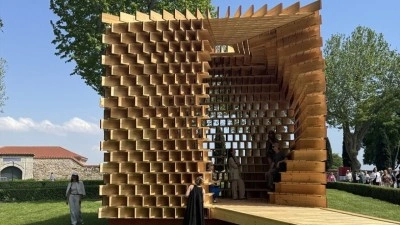 "Global Design Forum İstanbul" kapsamında sanat eserleri şehrin farklı noktalarına yayıldı
