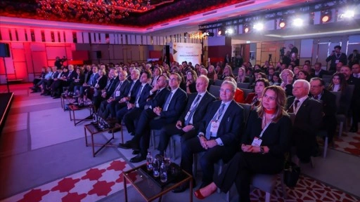 Global Turks Vakfı ve Global Liderlik Akademisi tanıtıldı