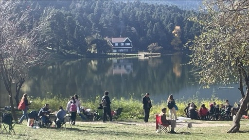 Gölcük Tabiat Parkı'nda sonbahar yoğunluğu
