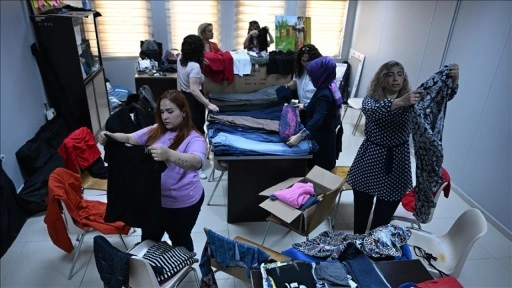 Gönüllü kadınlardan öğrencilere ücretsiz 