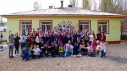 'Gönüllü melekler' köy çocukları için seferber oldu